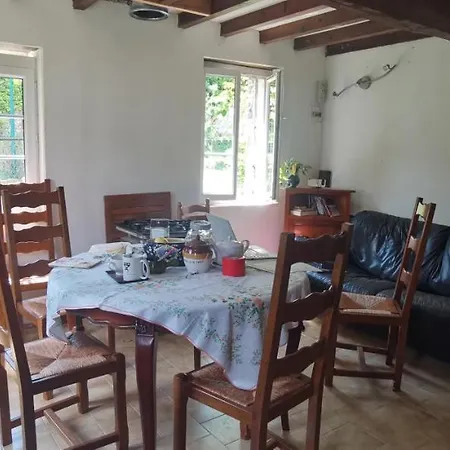 - Maison Normande - 1500 M De La *